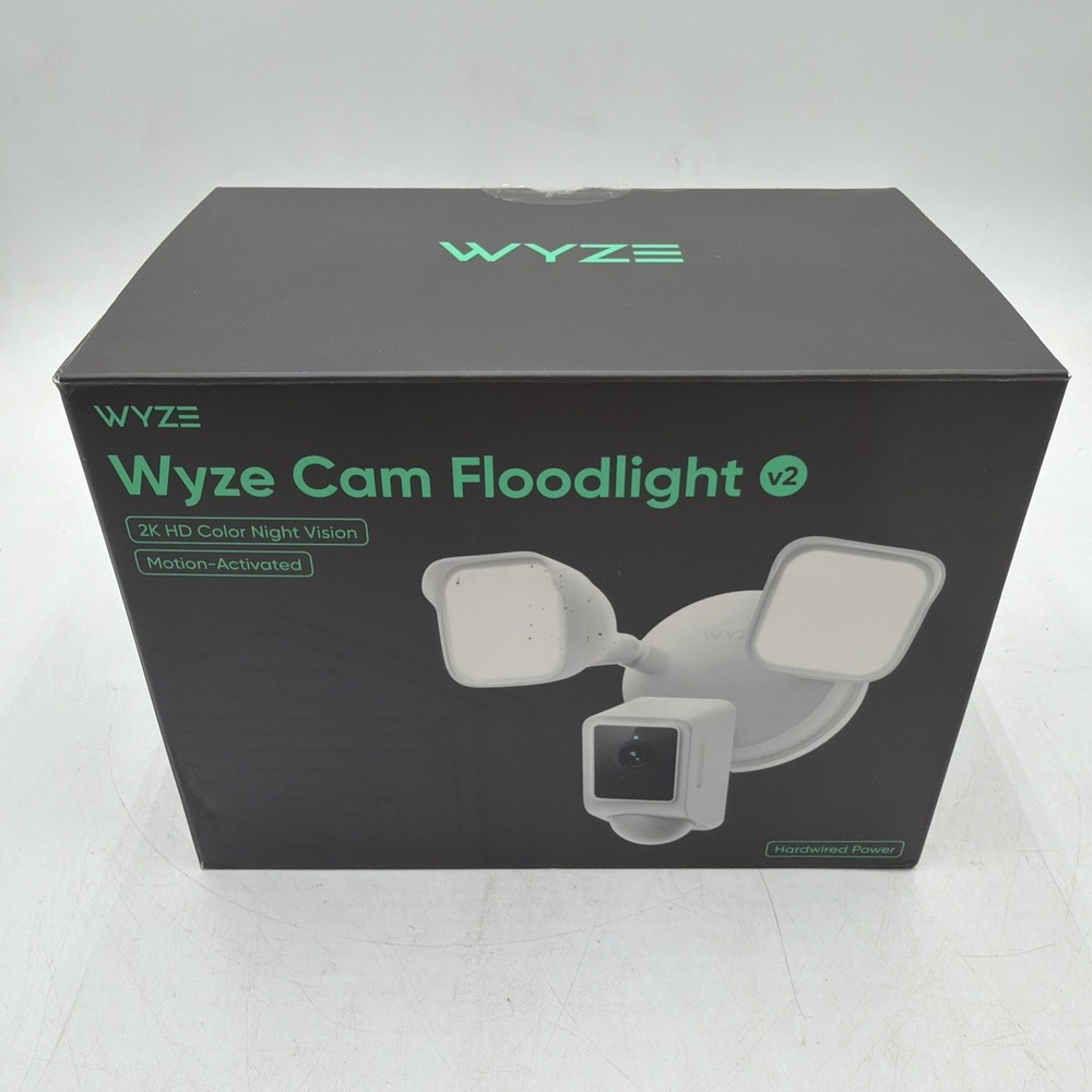 Wyze Cam Floodlight V2 Motion-Activated 2K HD Color Night Vision Camera